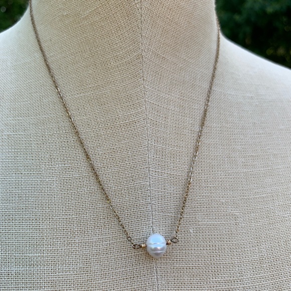 Freshwater Pearl Dainty Necklace - Picture 4 of 8